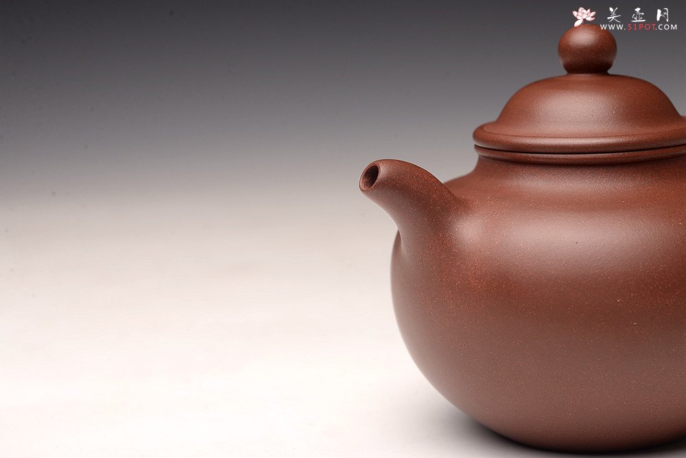 紫砂壶图片：顾小英丙申初夏 全手大亨掇球 优质老紫泥 亭亭玉立 精品佳作 - 美壶网