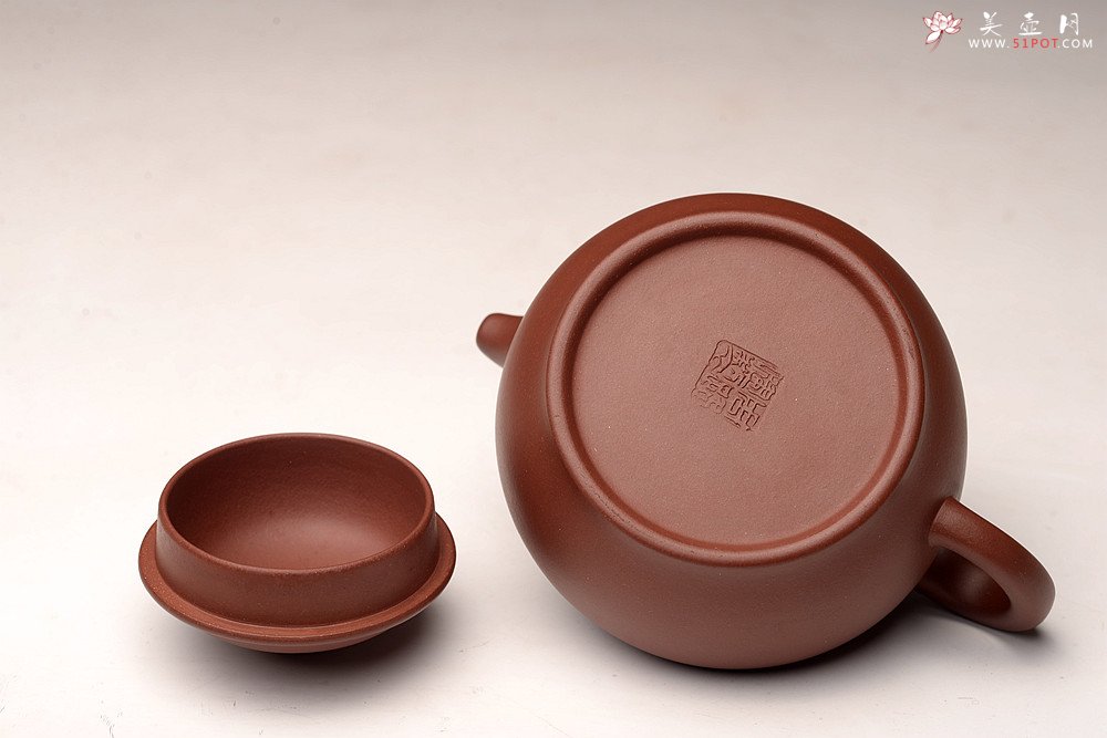 紫砂壶图片：周路健全手新作 传统实用 做工精致 高旭峰款大扁掇只 雄厚大气 - 美壶网