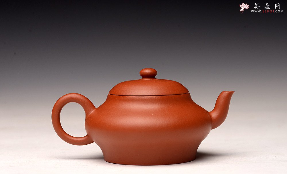 紫砂壶图片：徐亚春新作 韵味十足 娇小可人 优质朱泥~全手梨形  - 美壶网