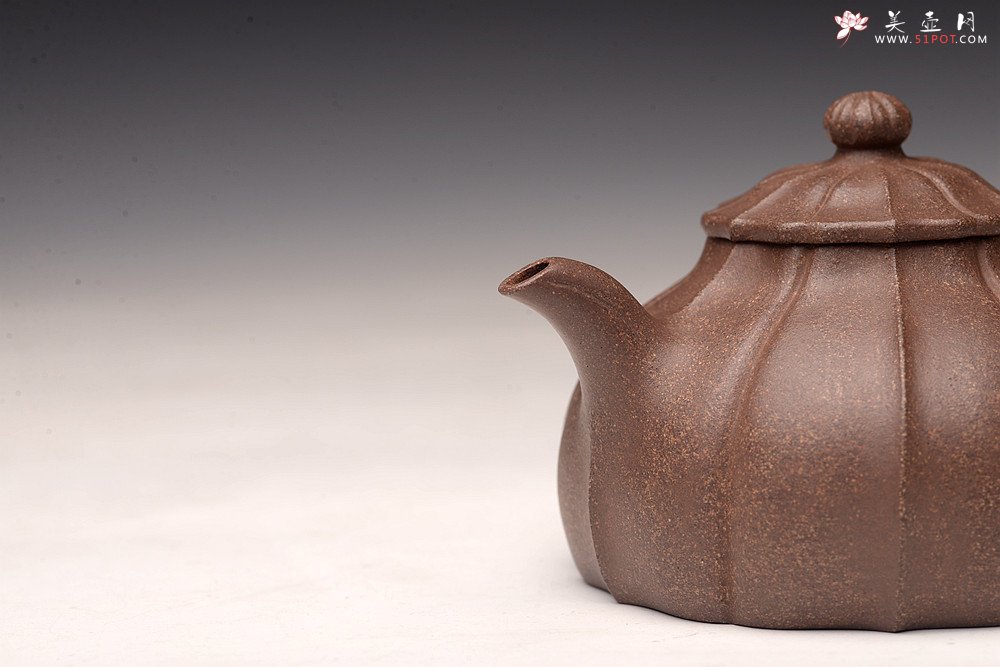 紫砂壶图片：周斌丙申夏全手新作 文气素雅  筋囊器 伴月 - 美壶网