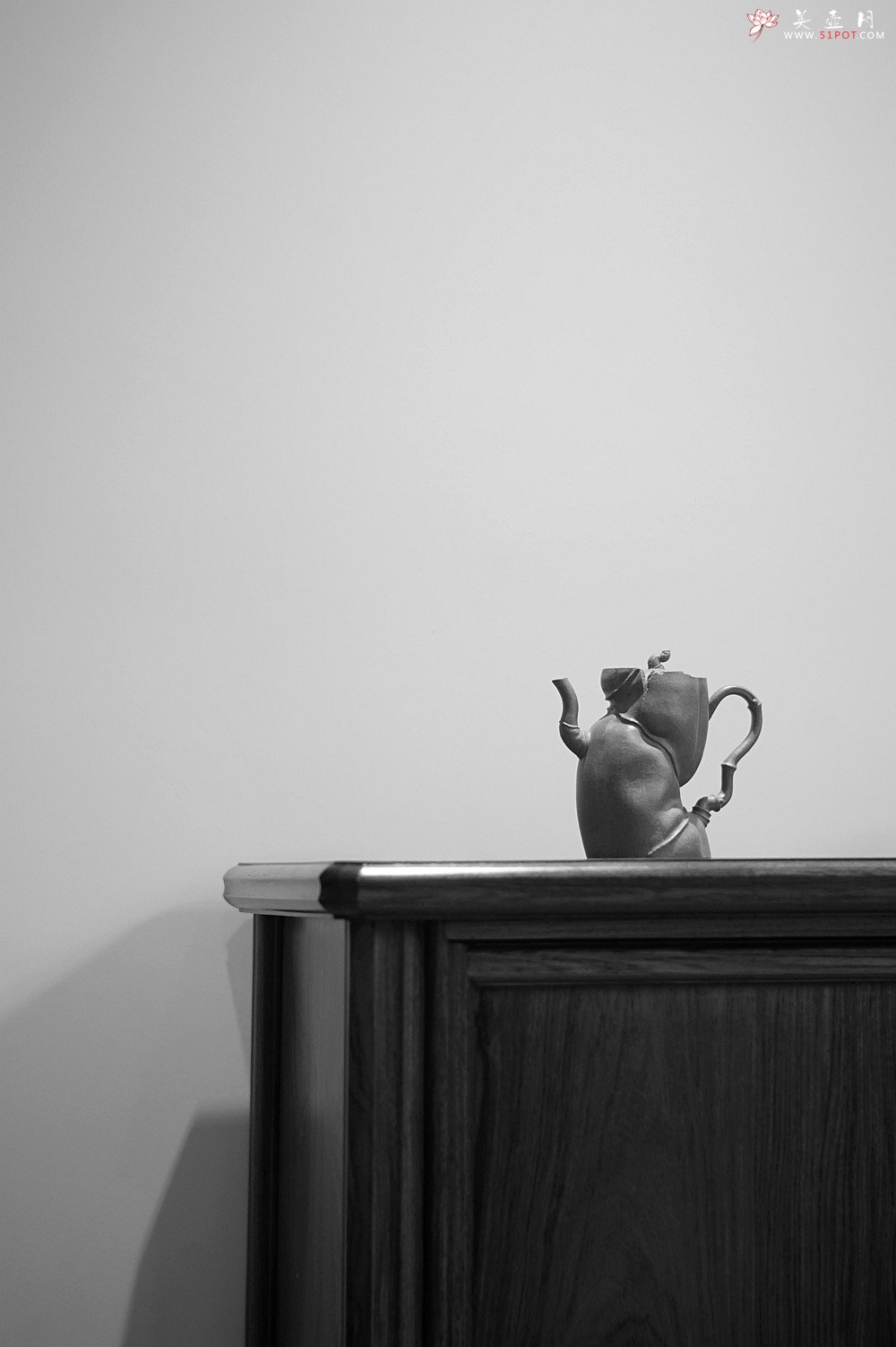 紫砂壶图片：林秀明丙申夏全手原创 摹竹韵寓隐逸之风 隐逸二式 养怡之福可得永年 - 美壶网