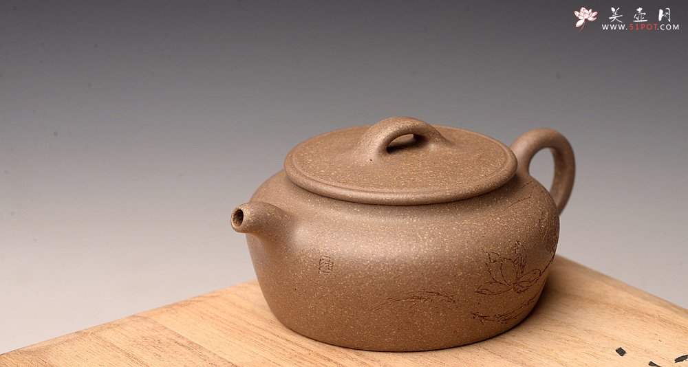 紫砂壶图片：周路健全手新作 过桥扁腹 大口小品实用 陆轶舟装饰 - 美壶网