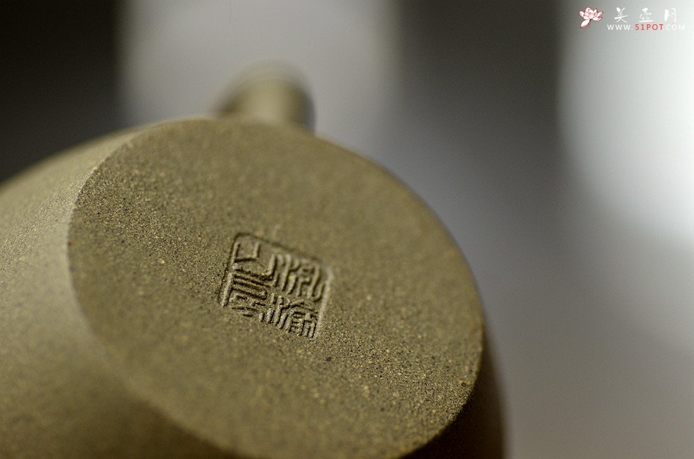 紫砂壶图片：美壶特惠 实用摹古段泥巨轮  杀茶利器 茶人最爱 - 美壶网