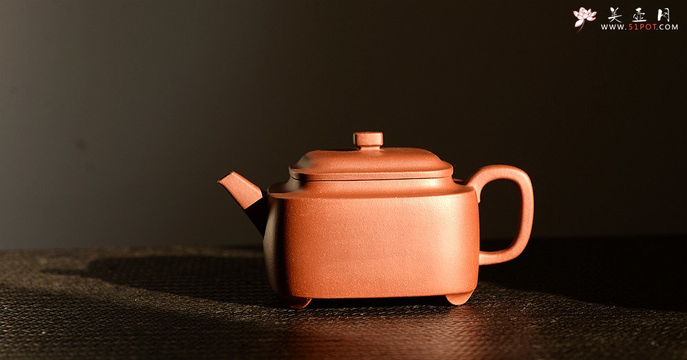 紫砂壶图片：于洪跃丙申秋全手新品 单片拍打 方正俊秀 温文尔雅 紫炉 - 美壶网