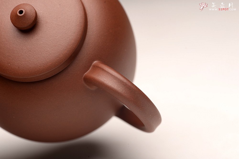 紫砂壶图片：于洪霞丙申秋全手新作 线条简练 饱满精神 明式龙蛋 - 美壶网