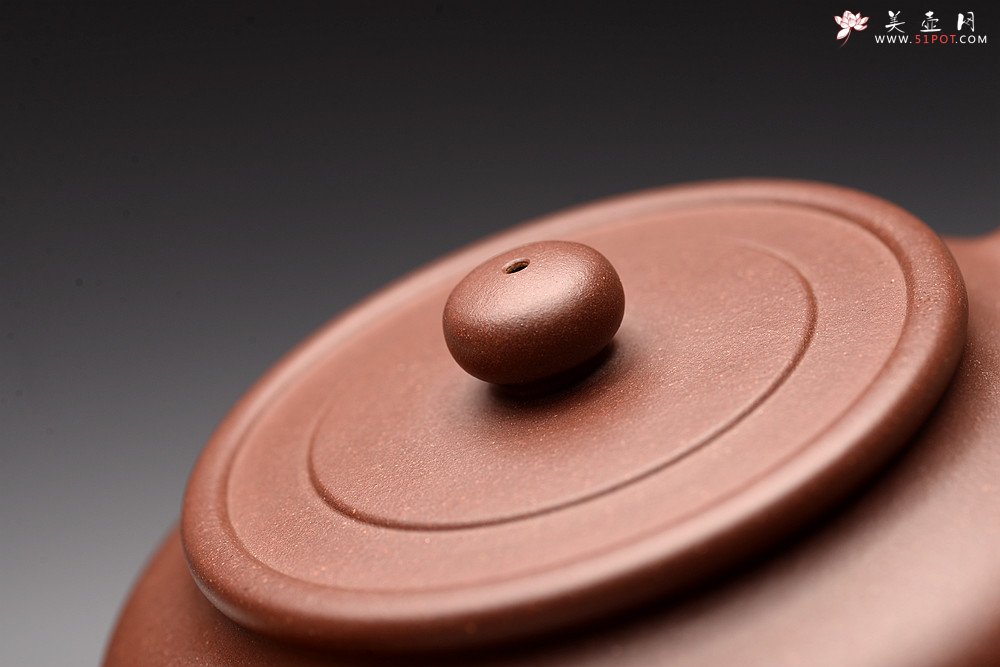 紫砂壶图片：炮管经典 油润原矿底槽青 全手圆璧 传统功力 - 美壶网