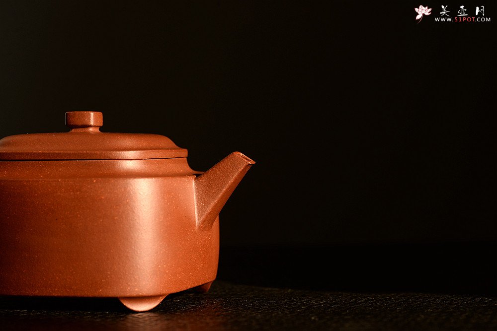 紫砂壶图片：于洪跃丙申秋全手新品 单片拍打 方正俊秀 温文尔雅 紫炉 - 美壶网