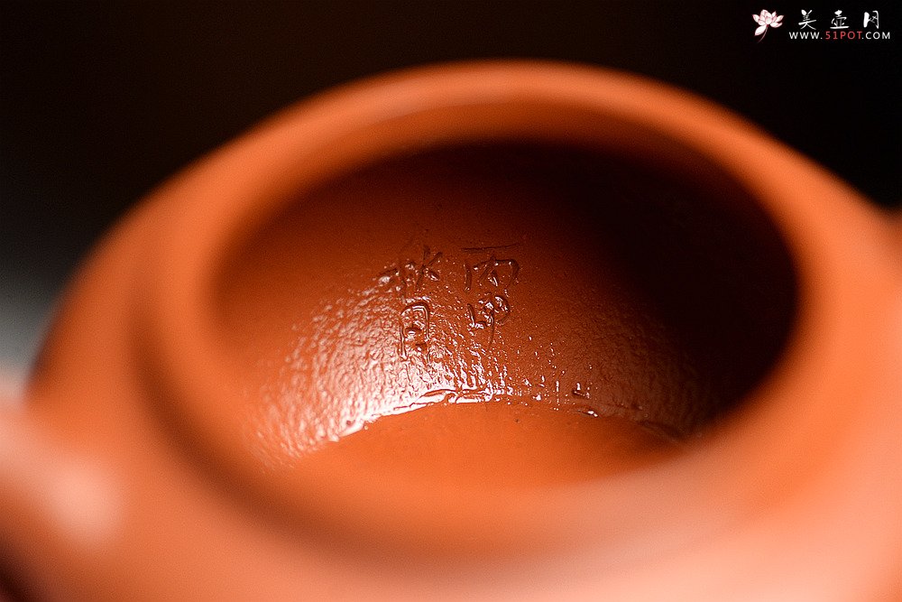 紫砂壶图片：优质朱泥 娇艳迷人 全手仿古 传统实用 - 美壶网