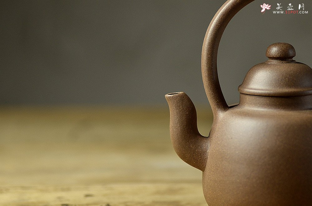 紫砂壶图片：淞庐原创作品 古朴摹明韵 永乐提梁 夏日炎炎提壶约茶~ - 美壶网