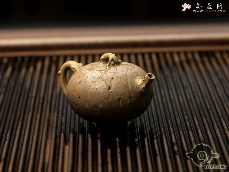 紫砂壶图片：梅香欣赏 - 美壶网