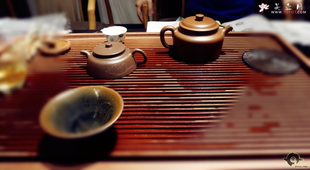 紫砂壶图片：大德钟欣赏 - 美壶网