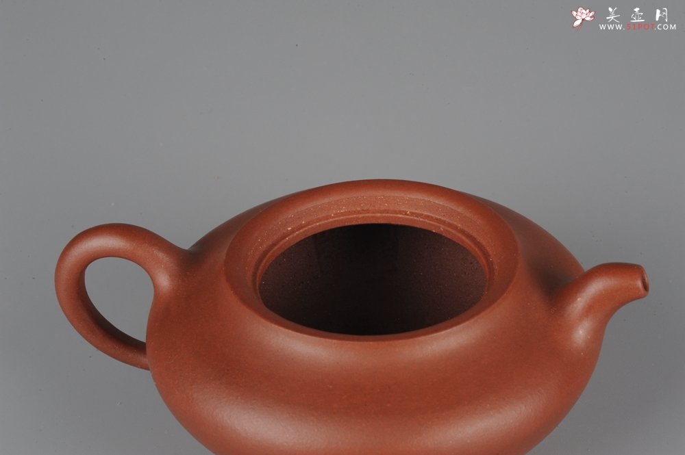 紫砂壶图片：端庄秀美全手工合盘 - 美壶网
