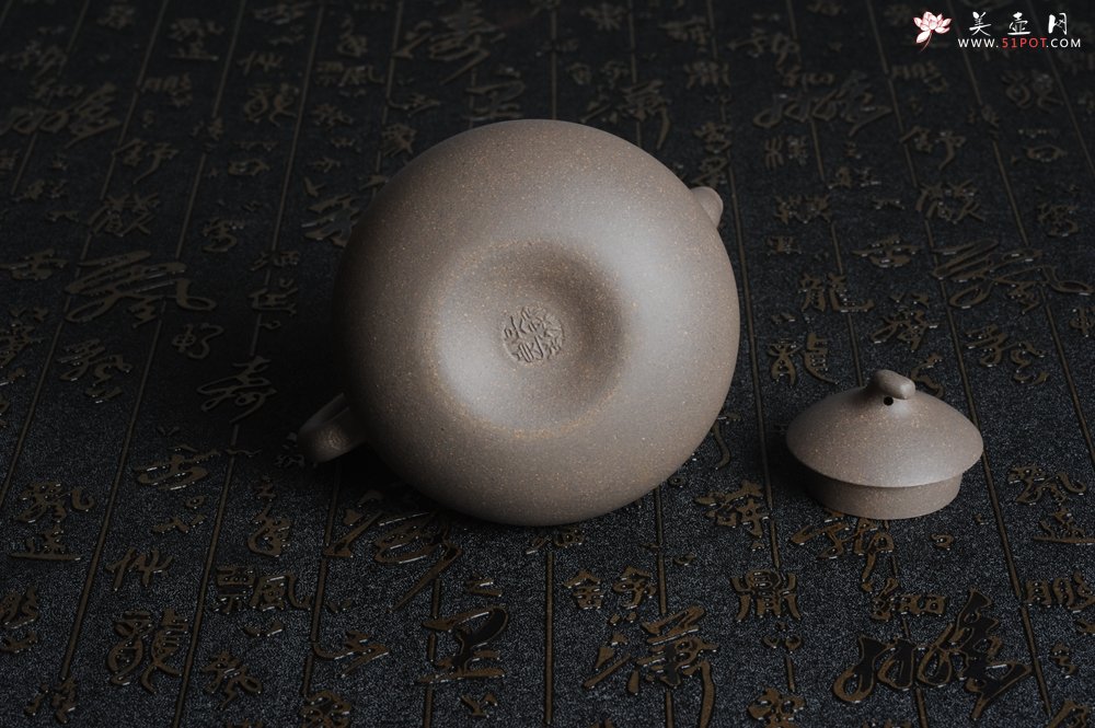 紫砂壶图片：美壶特惠 优质青灰段泥葫芦福禄壶 - 美壶网