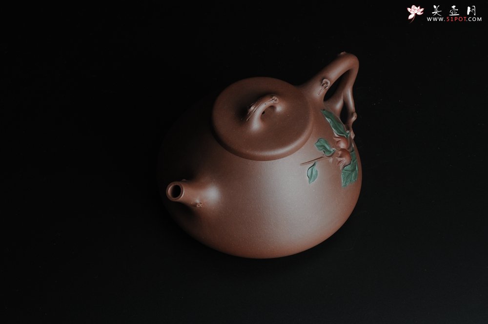 紫砂壶图片：难得老拼紫 全手春华秋实-子冶石瓢 逼真生动 - 美壶网
