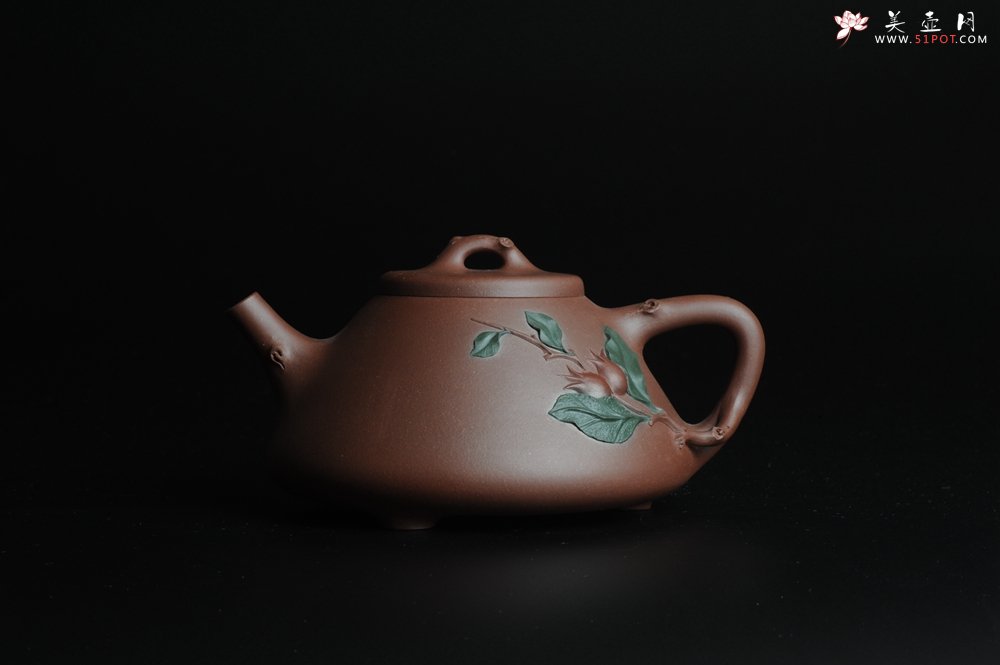 紫砂壶图片：难得老拼紫 全手春华秋实-子冶石瓢 逼真生动 - 美壶网