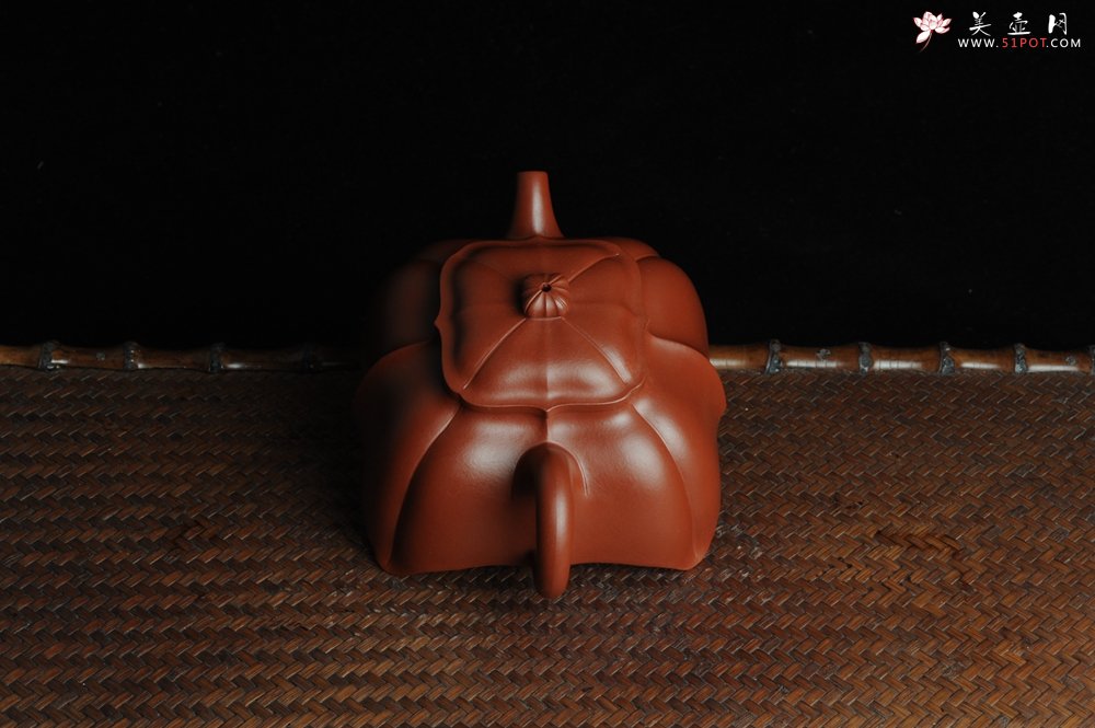 紫砂壶图片：优质大红袍朱泥玉菱壶 端庄秀雅 做工精致 - 美壶网