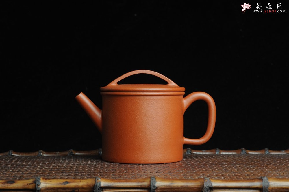 紫砂壶图片：优质赵庄朱泥 精品全手工汉瓦 端庄秀雅 大口实用 出水暴爽 - 美壶网