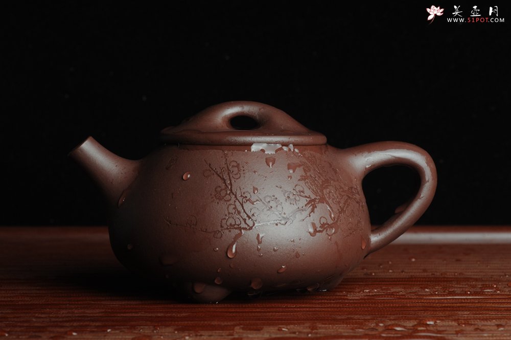 紫砂壶图片：美壶特惠 经典平盖小石瓢 满瓢（景舟石瓢）装饰梅花 泥料超好高档包装一壶二杯 做工灰常精致 - 美壶网