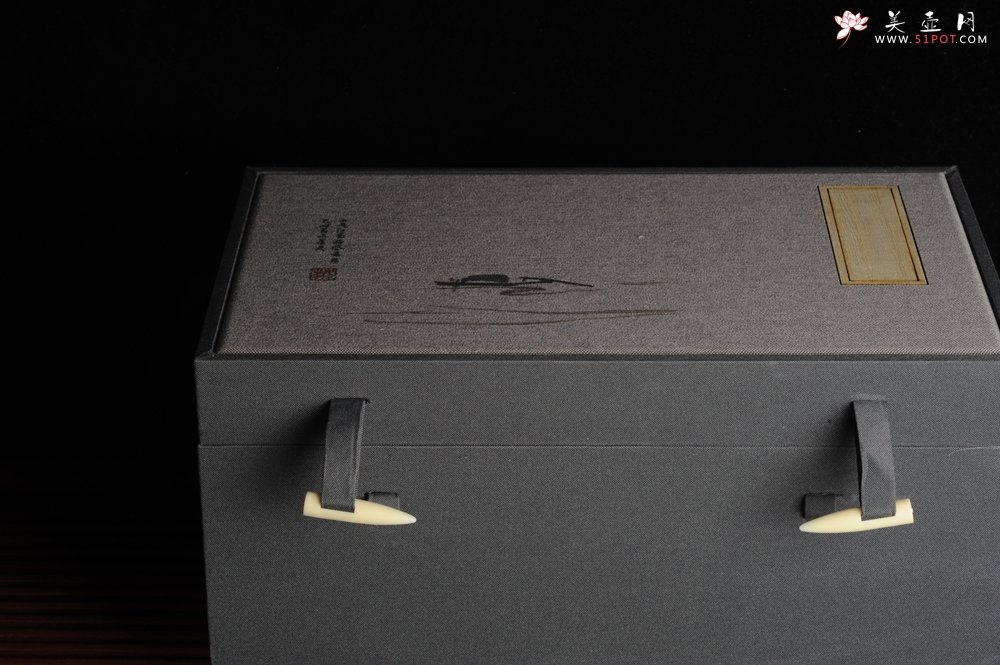 紫砂壶图片：美壶特惠 经典平盖小石瓢 满瓢（景舟石瓢）装饰兰花 泥料超好高档包装 做工灰常精致 - 美壶网