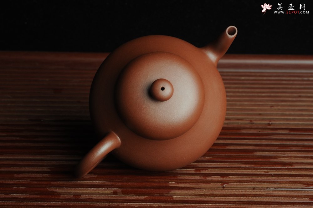 紫砂壶图片：美壶特惠 全手工精品秀雅梨形壶 茶人醉爱 - 美壶网