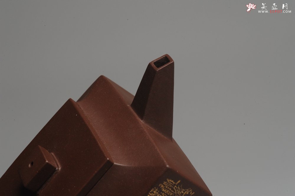 紫砂壶图片：美壶特惠 全手工精品方山逸士 线条流畅 - 美壶网