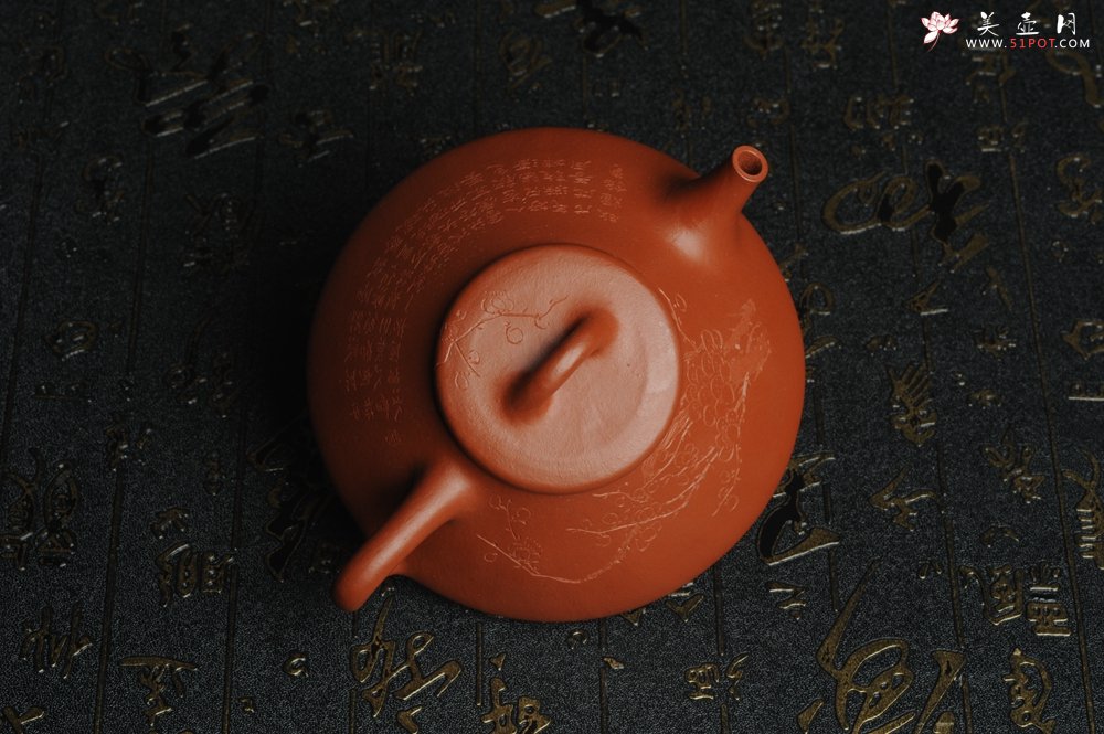 紫砂壶图片：朱泥全手工刻梅花子冶石瓢 - 美壶网