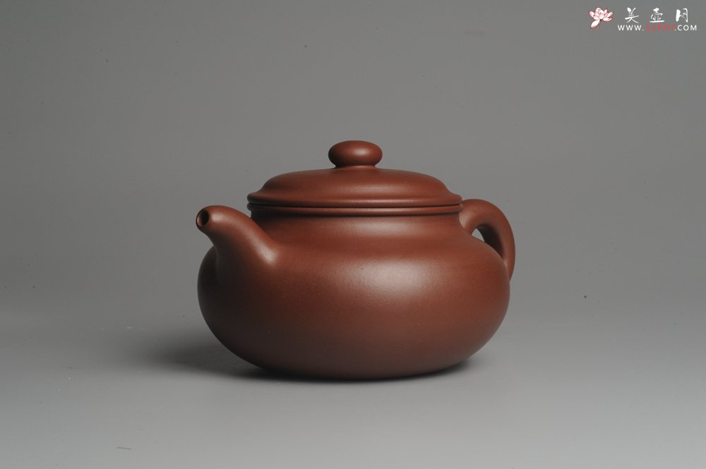 紫砂壶图片：实力派杨老师 难度灰常大 全手工大品大亨仿古 本色清水泥 稳重大气  适合收藏 - 美壶网