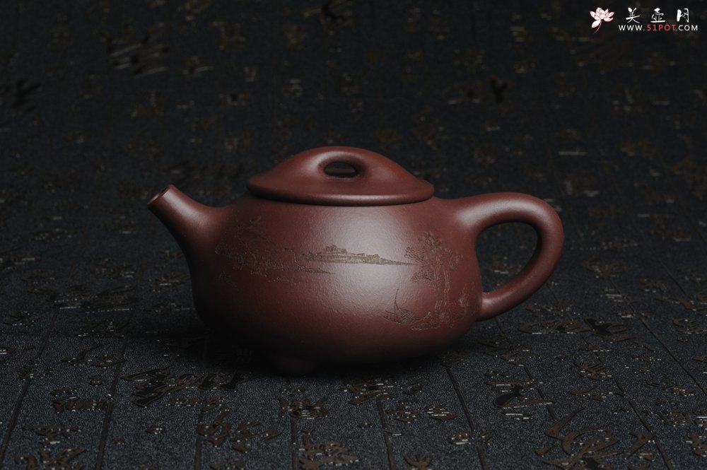 紫砂壶图片：美壶特惠 经典平盖小石瓢 满瓢（景舟石瓢）子木刻绘山水 - 美壶网