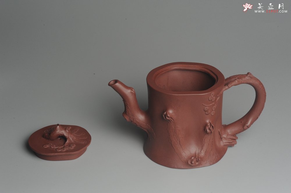 紫砂壶图片：实力派全手工木棉松桩 气质非凡 肌理自然生动 难度大 - 美壶网