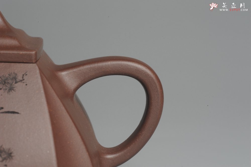 紫砂壶图片：美壶特惠 用心之作 进步之作 细节到位 做工精良 方健老师精心装饰花鸟精工抽角石瓢 只为看得见的朋友 - 美壶网