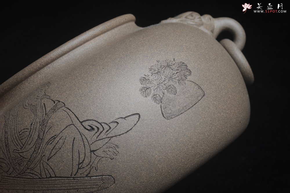 紫砂壶图片：精品特惠 老青段精品瑞兽双耳罐 茶仓 茶叶罐 水洗 烟灰缸 多用 子陶刻抚琴图 琴韵书声 - 美壶网