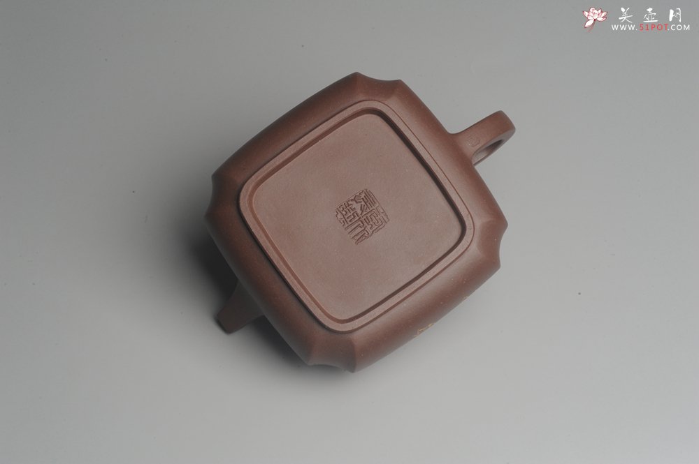 紫砂壶图片：美壶年底特惠 大气端庄 线条流畅 精致全手工抽角石瓢 - 美壶网