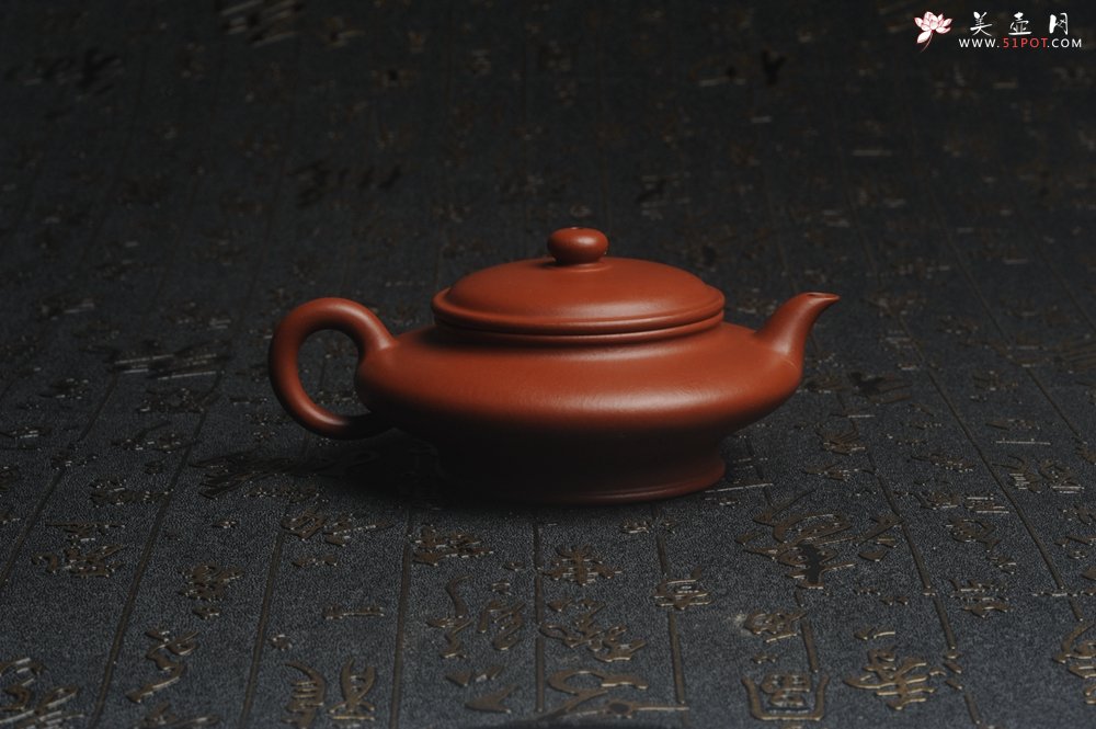 紫砂壶图片：特好小煤窑朱泥精工全手小虚扁 功夫茶具 - 美壶网