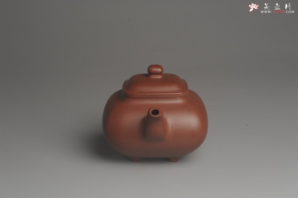 紫砂壶图片：实力派张海艳全手工特好底曹青传炉壶 线面挺括 大气 做工特好 - 美壶网