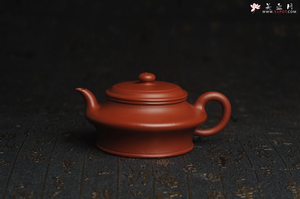 紫砂壶图片：正宗小煤窑朱泥 全手工虚扁 隽秀文气 茶人醉爱 - 美壶网