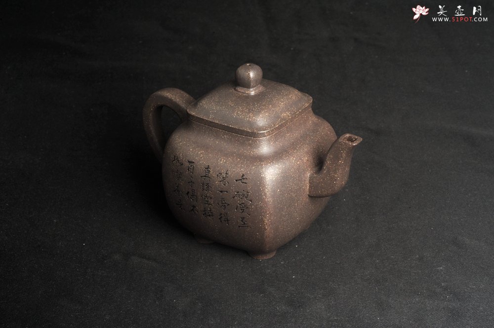 紫砂壶图片：实力派张海艳 全手工油润老青灰段泥重器鸣远四方 气势磅礴 用心之作 装饰人物特文气 - 美壶网
