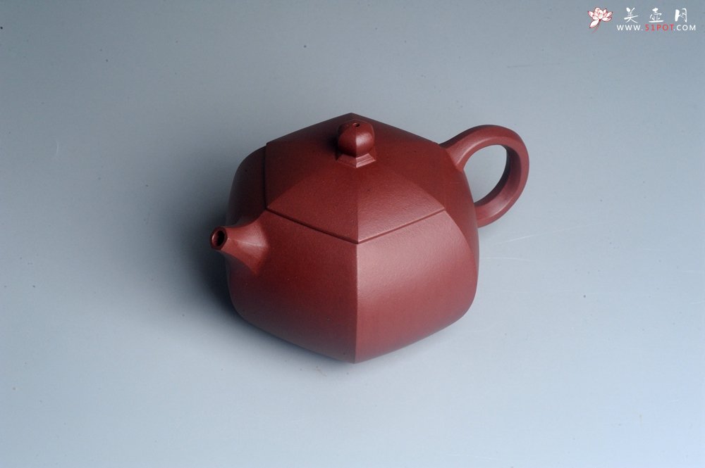 紫砂壶图片：美壶特惠 潜力股凌晨 全手工紫红泥六方西施壶 - 美壶网