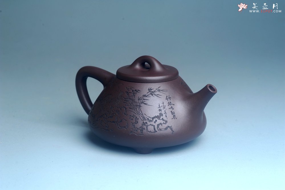 紫砂壶图片：实力派工艺师周斌优质底槽清全手工精工子冶石瓢 装饰竹林七贤 特文气 - 美壶网