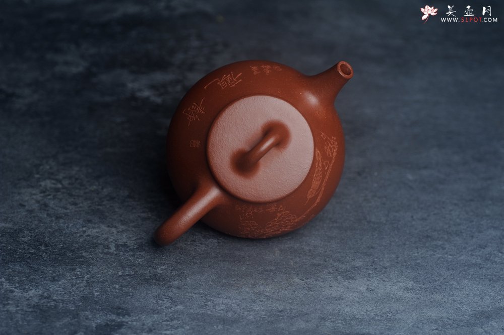 紫砂壶图片：美壶特惠 王老师全手工红降坡合瓢壶230cc 国助工 易轩 杨志超老师刻绘 装饰喜上眉梢特文气 - 美壶网