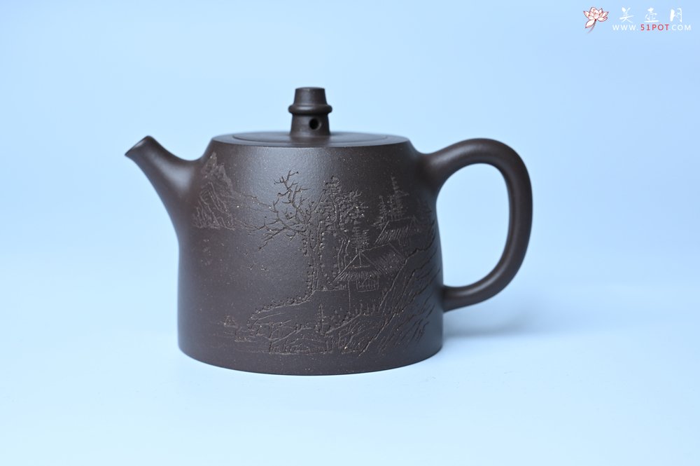 紫砂壶图片：美壶特惠 老紫泥精致山水汉铎壶 茶人醉爱 - 美壶网