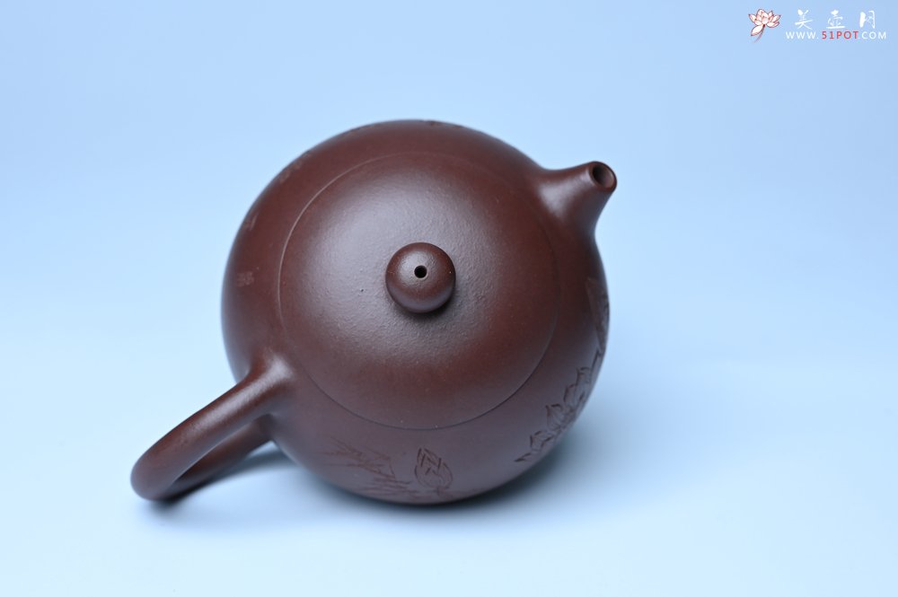 紫砂壶图片：油润底曹青 全手工西施茶壶 玉洁冰清 接天莲叶无穷碧 映日荷花别样红 - 美壶网