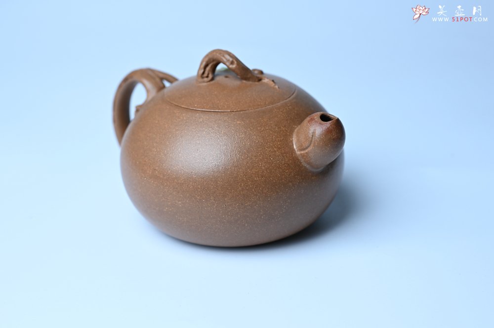 紫砂壶图片：美壶特惠 潜力股董静老师精品老段泥双色寿桃壶 茶人醉爱 - 美壶网