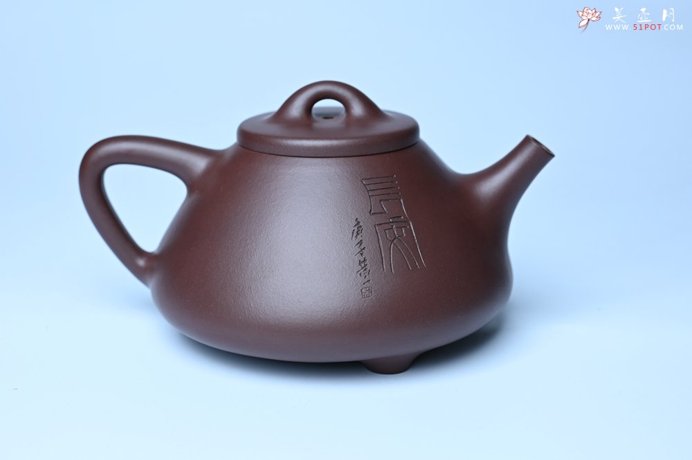 紫砂壶图片：特油润底曹青 全手工子冶石瓢 助工装饰菩萨坐骑瑞兽 - 美壶网