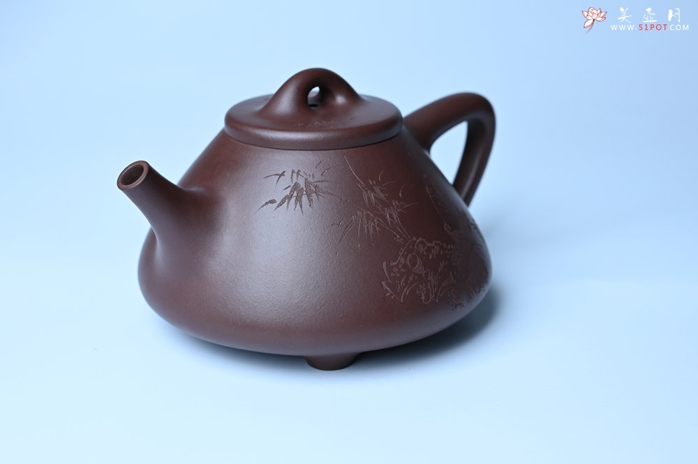 紫砂壶图片：潜力股周小培 特好全手工底槽清子冶石瓢 助工装饰 一片冰心在玉壶 特文气 - 美壶网