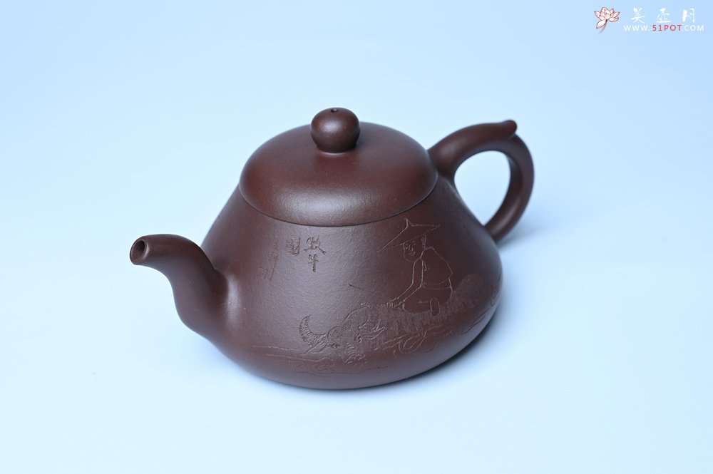 紫砂壶图片：潜力股周小培老师全手工底槽青缘德壶（借问酒家何处有）牧童遥指杏花村 期待与您结缘 - 美壶网