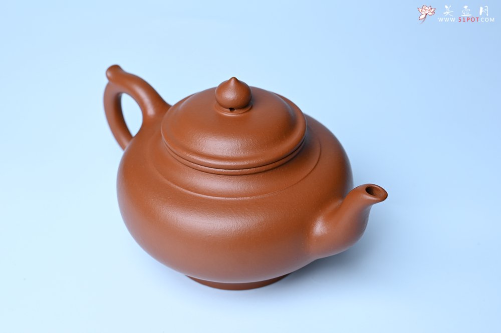 紫砂壶图片：潜力股周小培全手工演绎朱泥笑樱壶 中品难度大 - 美壶网