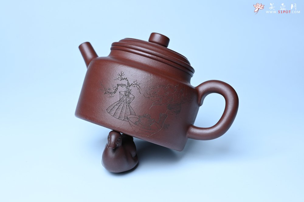 紫砂壶图片：油润黄龙山4号深井红皮龙 全手工德中壶 做工特好 装饰清供图 特文气 - 美壶网