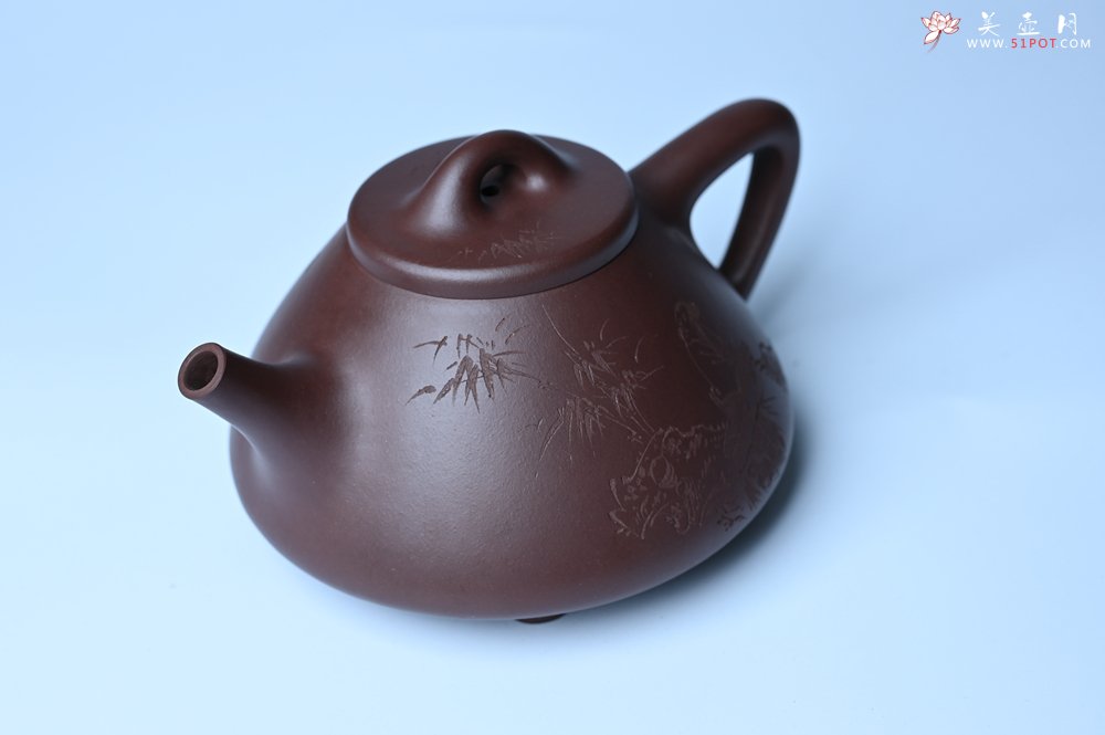 紫砂壶图片：潜力股周小培 特好全手工底槽清子冶石瓢 助工装饰 一片冰心在玉壶 特文气 - 美壶网