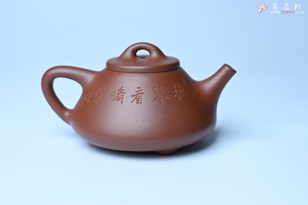 紫砂壶图片：特好底曹青 全手工小子冶石瓢 抚琴看修竹 装饰特文气 期待与亲结缘 - 美壶网