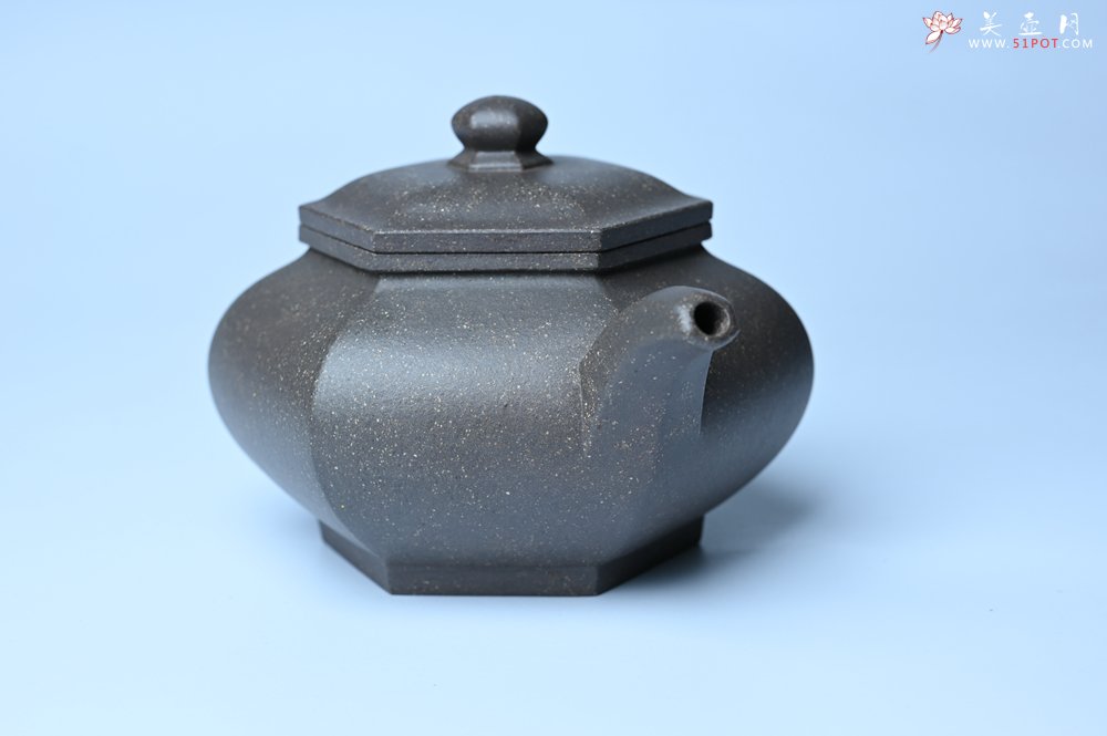 紫砂壶图片：实力派张海艳全手工油润青灰段泥藏六方壶 线面挺快 大气 - 美壶网